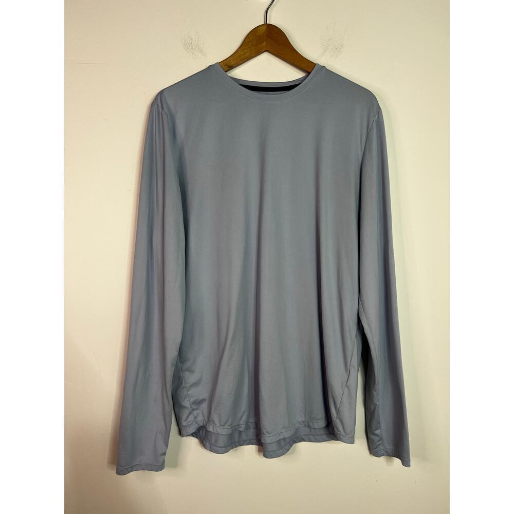 Men’s URNL Light blue long sleeve Size Medium Pit to pit 22 inches